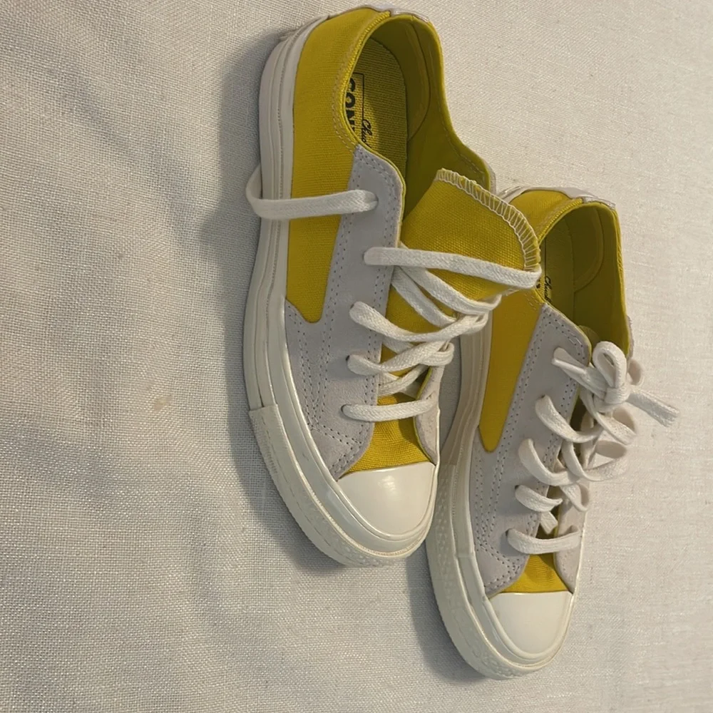 Converse CHUCK 70 Sneakers Low Top Yellow Egret Suede
